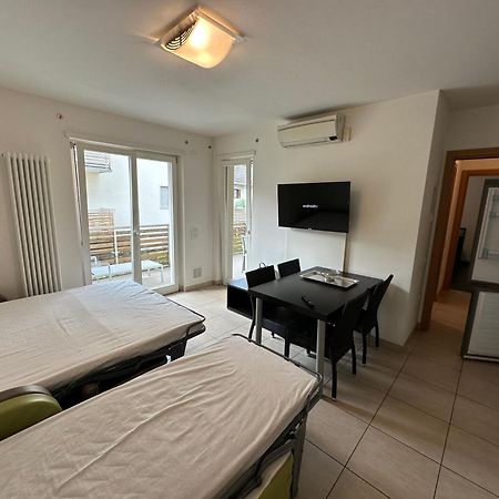 4 Limoni Apartment Resort Riva del Garda Bagian luar foto