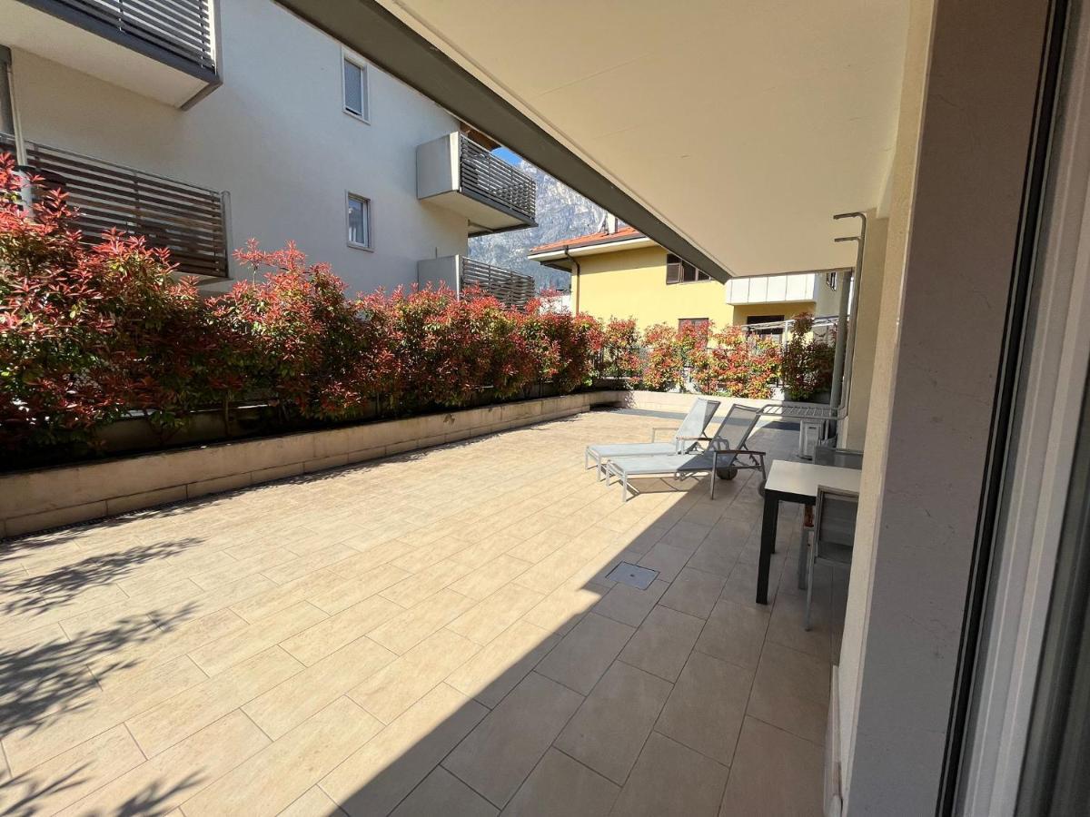 4 Limoni Apartment Resort Riva del Garda Bagian luar foto