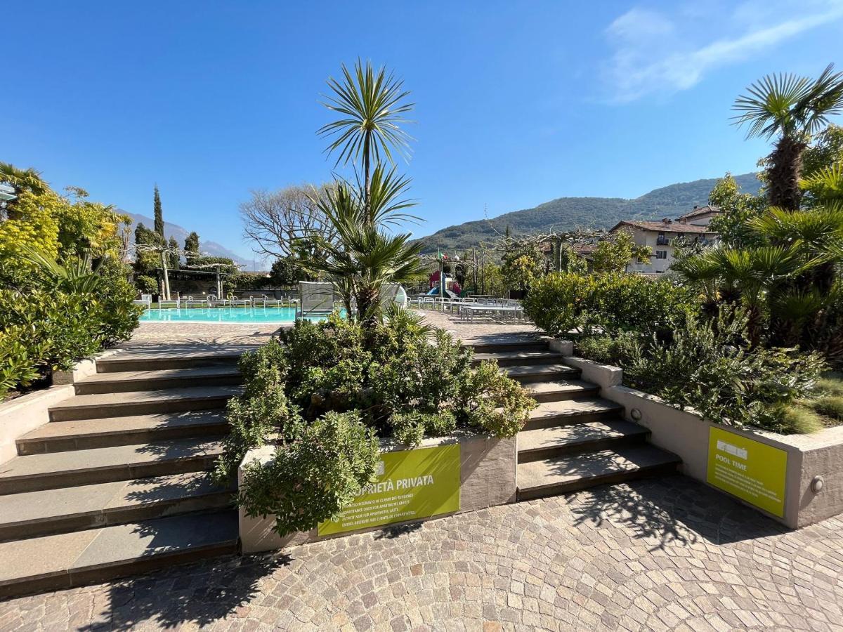 4 Limoni Apartment Resort Riva del Garda Bagian luar foto