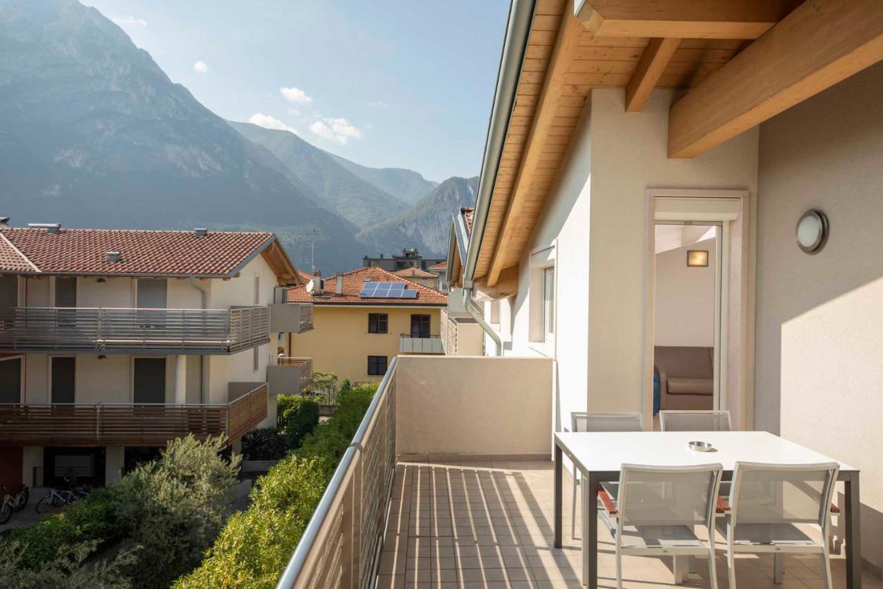 4 Limoni Apartment Resort Riva del Garda Bagian luar foto