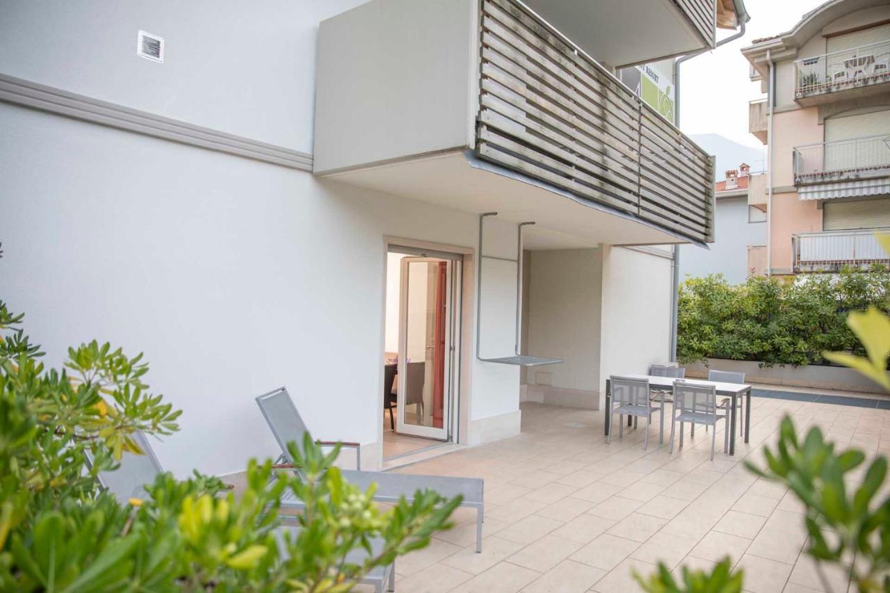 4 Limoni Apartment Resort Riva del Garda Bagian luar foto