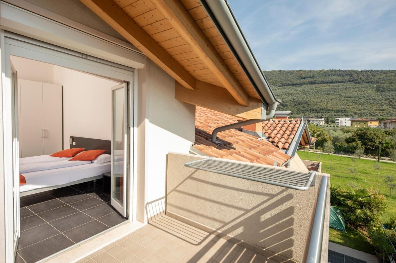 4 Limoni Apartment Resort Riva del Garda Bagian luar foto